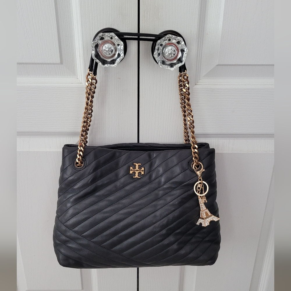 EUC Tory Burch KIRA CHEVRON TOTE Bag - Picture 9 of 11